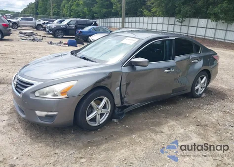 2015 Nissan Altima 2.5 S из США, поврежденный, VIN 1N4AL3AP6FC411750